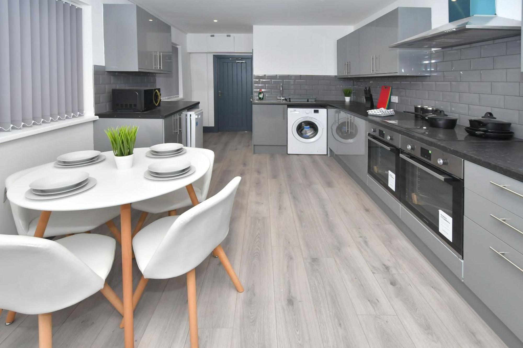 Townhouse @ 24 Brunswick Place Stoke Etruria Экстерьер фото