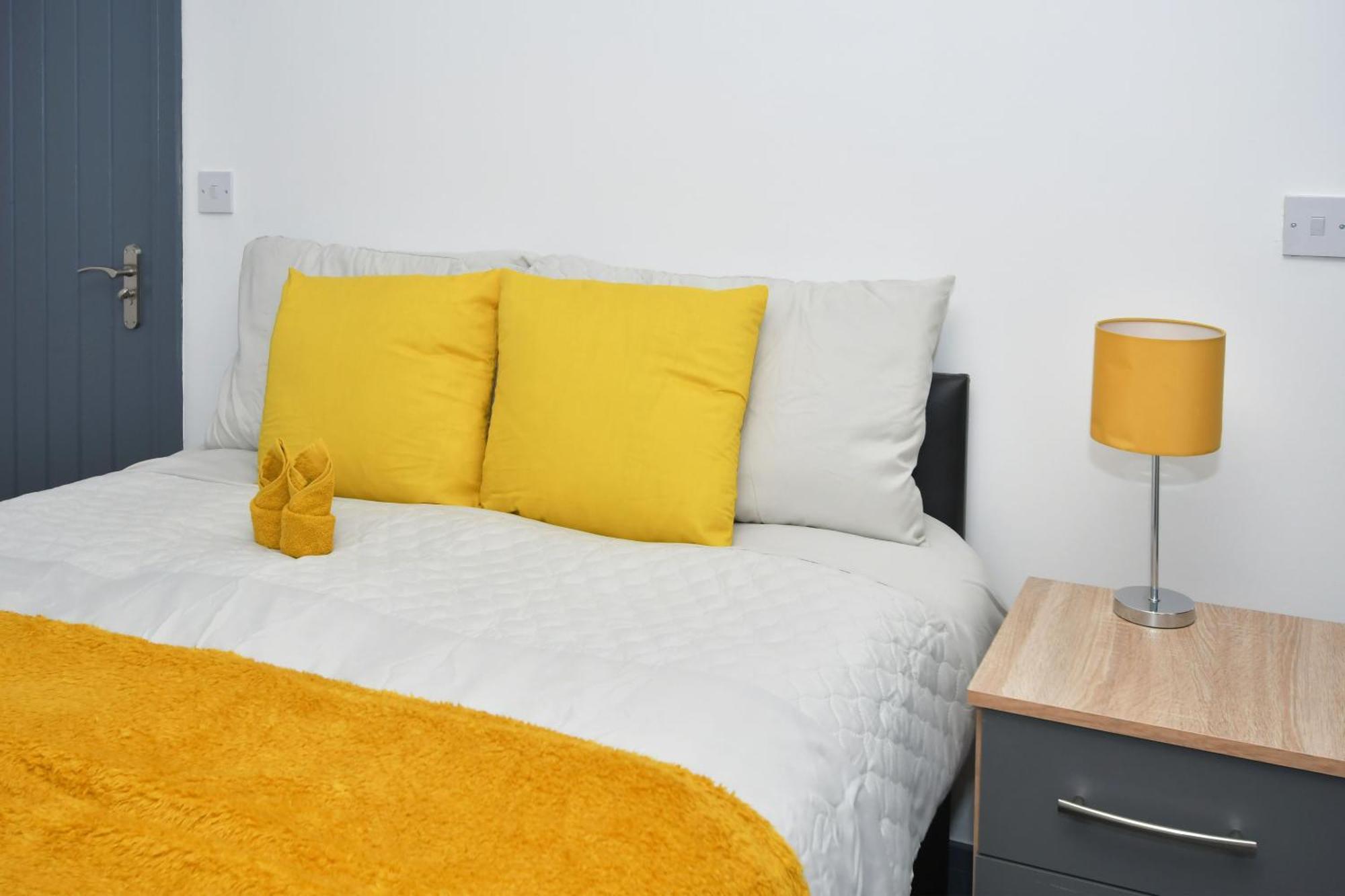 Townhouse @ 24 Brunswick Place Stoke Etruria Экстерьер фото
